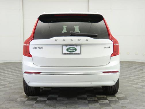 2024 Volvo XC90 B6 Plus Bright Theme 7-Seater