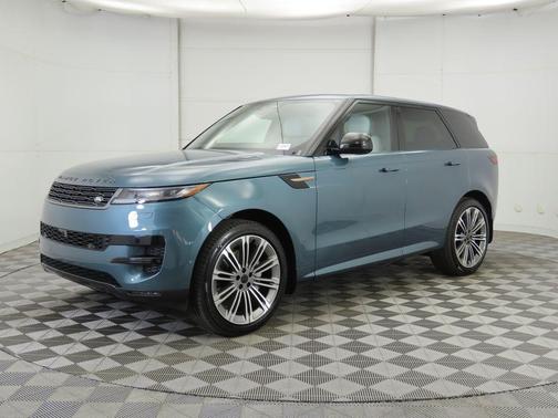 2026 Land Rover Range Rover Sport SE
