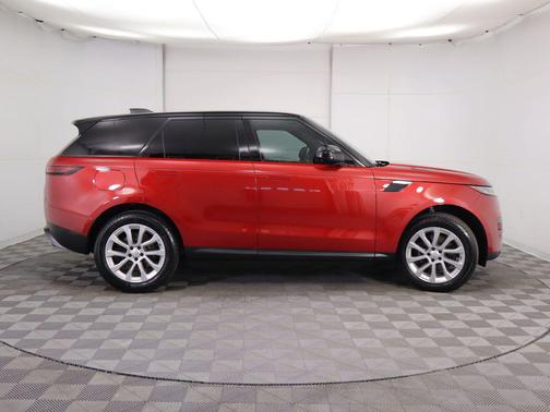 2024 Land Rover Range Rover Sport SE