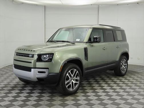 2025 Land Rover Defender 110 P400 S