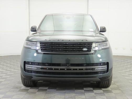 2026 Land Rover Range Rover P400 SE