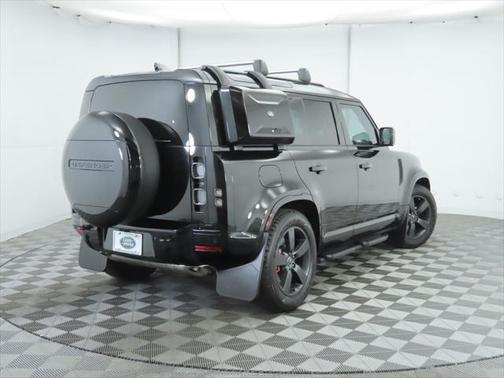 2024 Land Rover Defender 110 P400 X