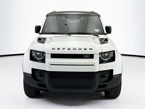 Fuji White 2026 Land Rover Defender P300 S