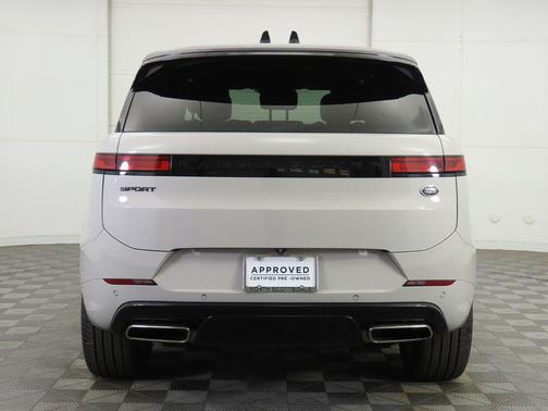 2023 Land Rover Range Rover Sport SE