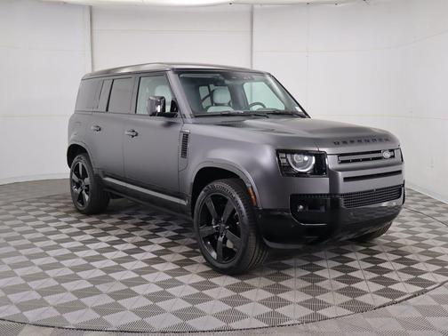 2026 Land Rover Defender 110 V8