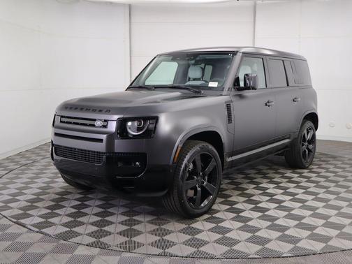 2026 Land Rover Defender 110 V8