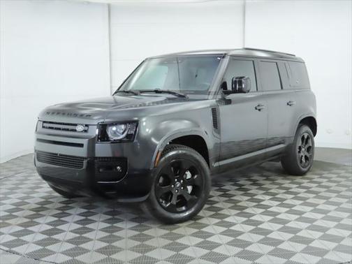 2024 Land Rover Defender 110 P400 X-Dynamic SE