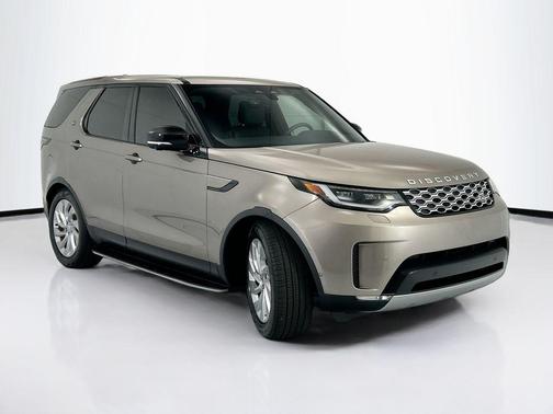 Bronze Metallic 2025 Land Rover Discovery P300 S