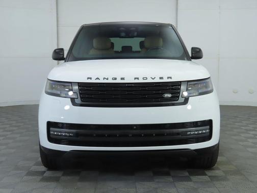 2025 Land Rover Range Rover P530 Autobiography