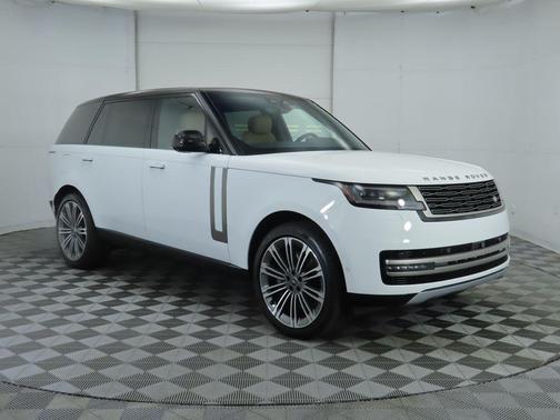 2025 Land Rover Range Rover P530 SE 7 Seat