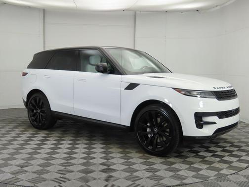 2025 Land Rover Range Rover Sport SE