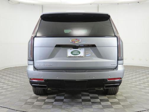 2025 Cadillac Escalade ESV Sport
