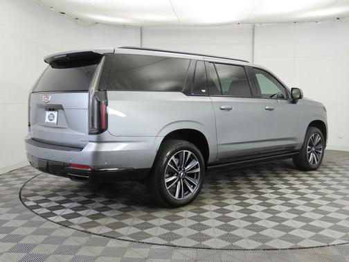 2025 Cadillac Escalade ESV Sport