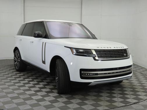 2023 Land Rover Range Rover P530 SE
