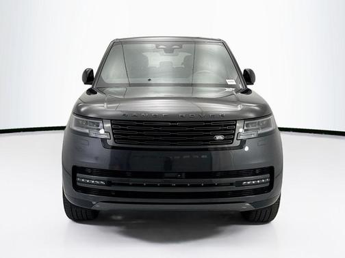 Carpathian Gray Premium Metallic 2026 Land Rover Range Rover P530 SE 7 Seat