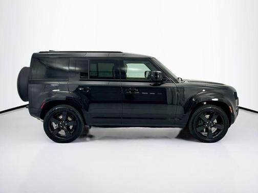 Santorini Black Metallic 2026 Land Rover Defender P400 X-Dynamic SE