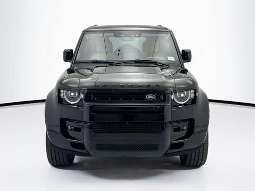 Santorini Black Metallic 2026 Land Rover Defender P400 X-Dynamic SE