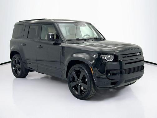 Santorini Black Metallic 2026 Land Rover Defender P400 X-Dynamic SE