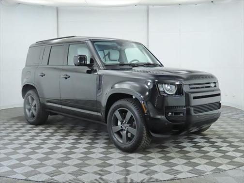 2025 Land Rover Defender 110 P400 X-Dynamic SE