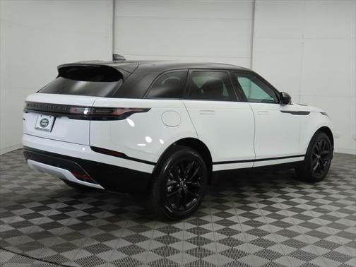 2026 Land Rover Range Rover Velar P250 SE R-Dynamic