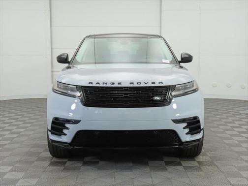 2025 Land Rover Range Rover Velar P250 SE R-Dynamic
