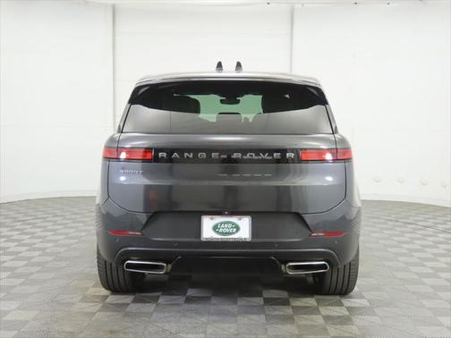 2024 Land Rover Range Rover Sport SE