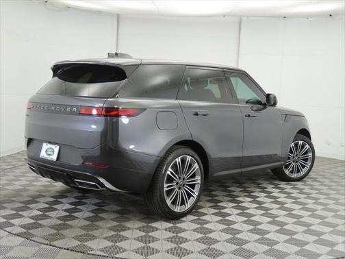 2024 Land Rover Range Rover Sport SE
