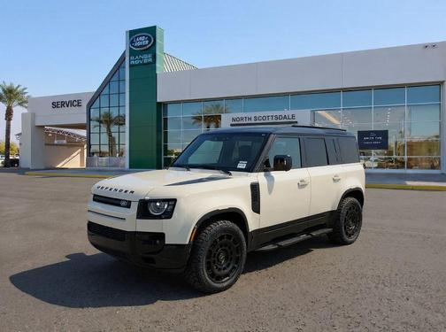 Borasco Grey Metallic 2026 Land Rover Defender P400 X-Dynamic SE