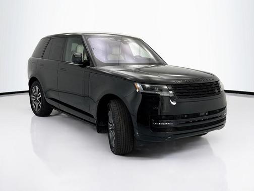 Santorini Black Metallic 2023 Land Rover Range Rover P530 SE