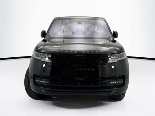 Santorini Black Metallic 2023 Land Rover Range Rover P530 SE