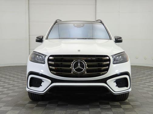 2025 Mercedes-Benz GLS 580 4MATIC