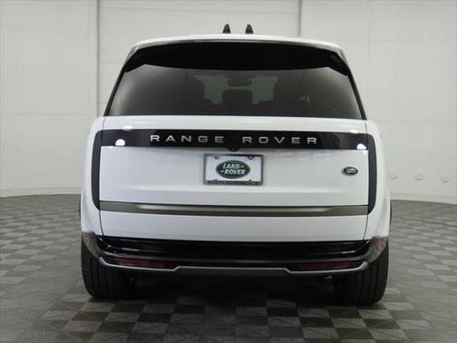 2023 Land Rover Range Rover P400 SE