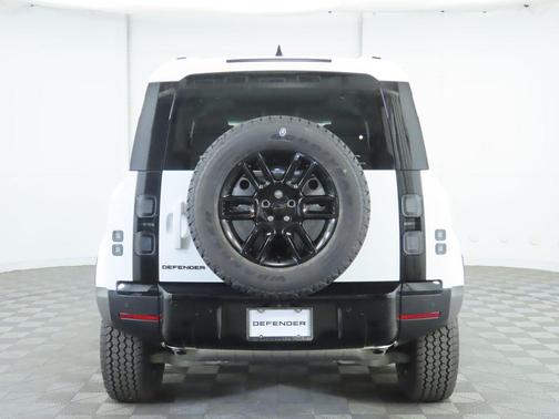 2026 Land Rover Defender P300 S