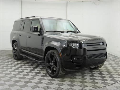 2025 Land Rover Defender V8