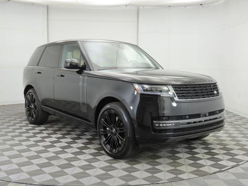 2025 Land Rover Range Rover P530 SE