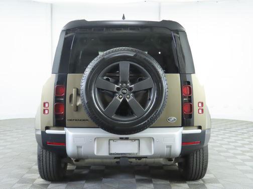 2021 Land Rover Defender 110 S