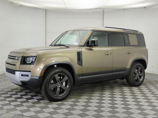 2025 Land Rover Defender 110 P300