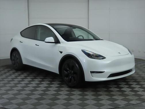 2025 Tesla Model Y Long Range Dual Motor All-Wheel Drive