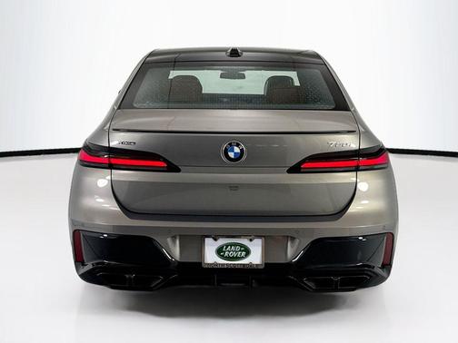 Oxide Grey Metallic 2023 BMW 760 i xDrive
