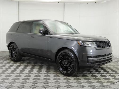 2025 Land Rover Range Rover P400 SE
