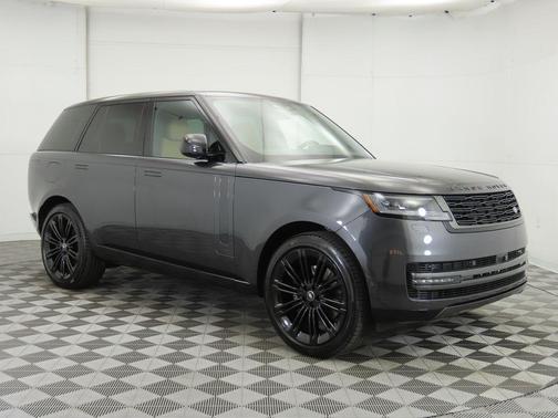 2025 Land Rover Range Rover P400 SE