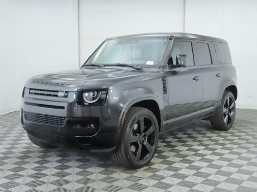 2026 Land Rover Defender 110 V8