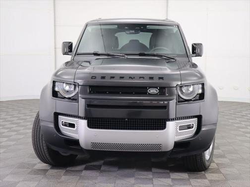 2024 Land Rover Defender 110 P300
