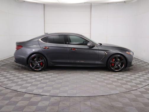 2021 Genesis G70 3.3T RWD