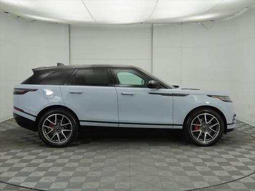 2025 Land Rover Range Rover Velar P250 SE R-Dynamic