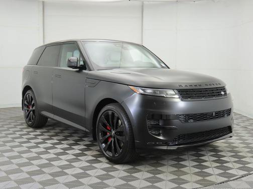 2025 Land Rover Range Rover Sport SE