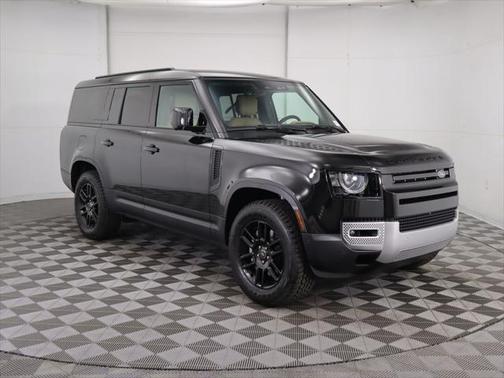 2025 Land Rover Defender 130 P400 S