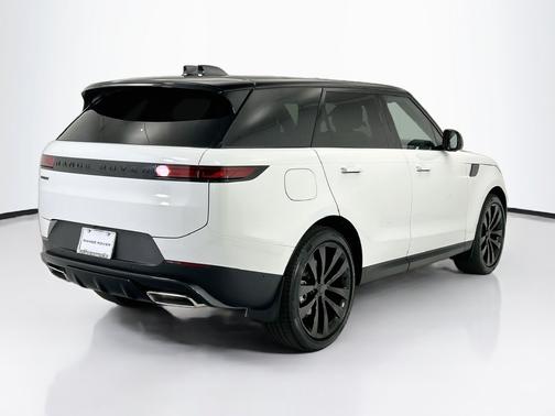 Fuji White 2026 Land Rover Range Rover Sport P360 SE