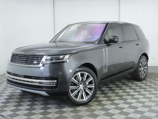 2023 Land Rover Range Rover P400 SE
