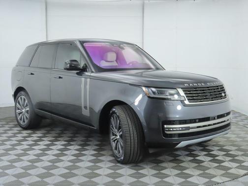 2023 Land Rover Range Rover P400 SE